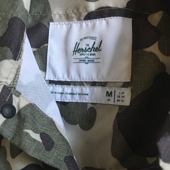 Hershel camo coach windbreaker button up jacket - Picture 5 of 8